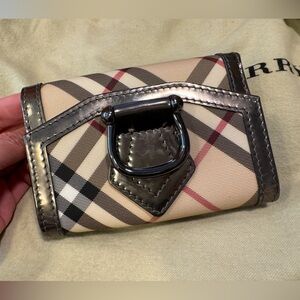 Burberry nova checked compact wallet used